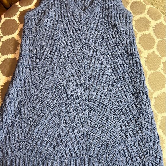 Blue Women's Crochet Sweater Vest, sleeveless, V-neck - Picture 5 of 6